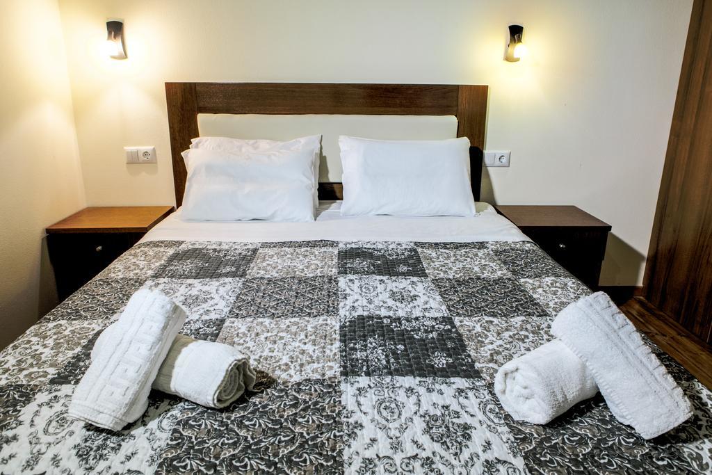Hotel To Mpalkoni à Chorefton Chambre photo