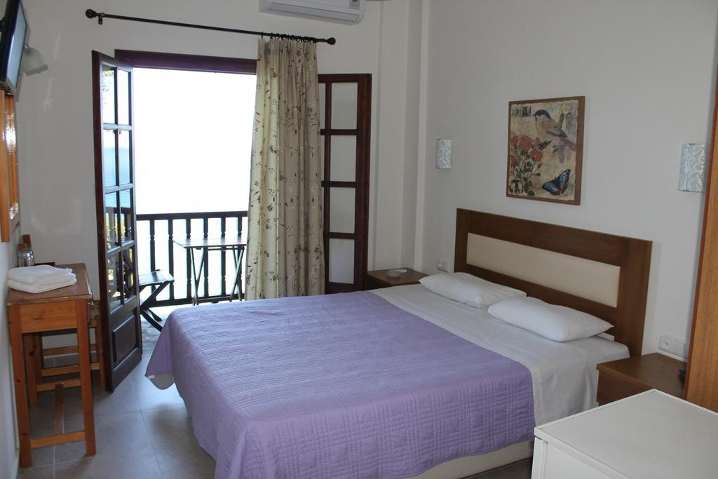 Hotel To Mpalkoni à Chorefton Chambre photo