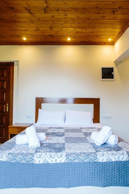 Hotel To Mpalkoni à Chorefton Extérieur photo