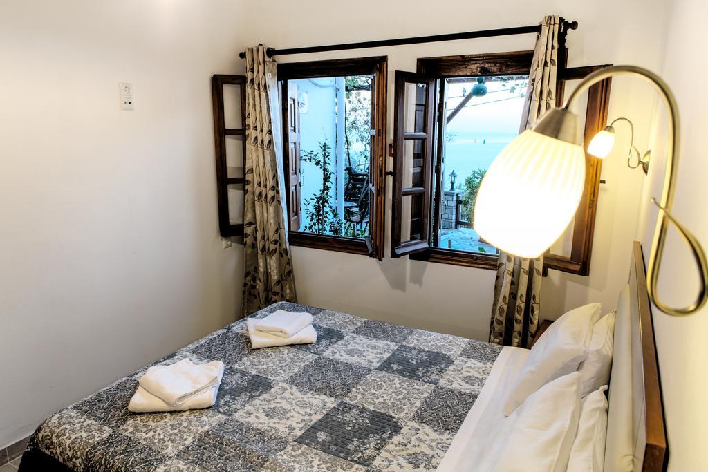 Hotel To Mpalkoni à Chorefton Extérieur photo