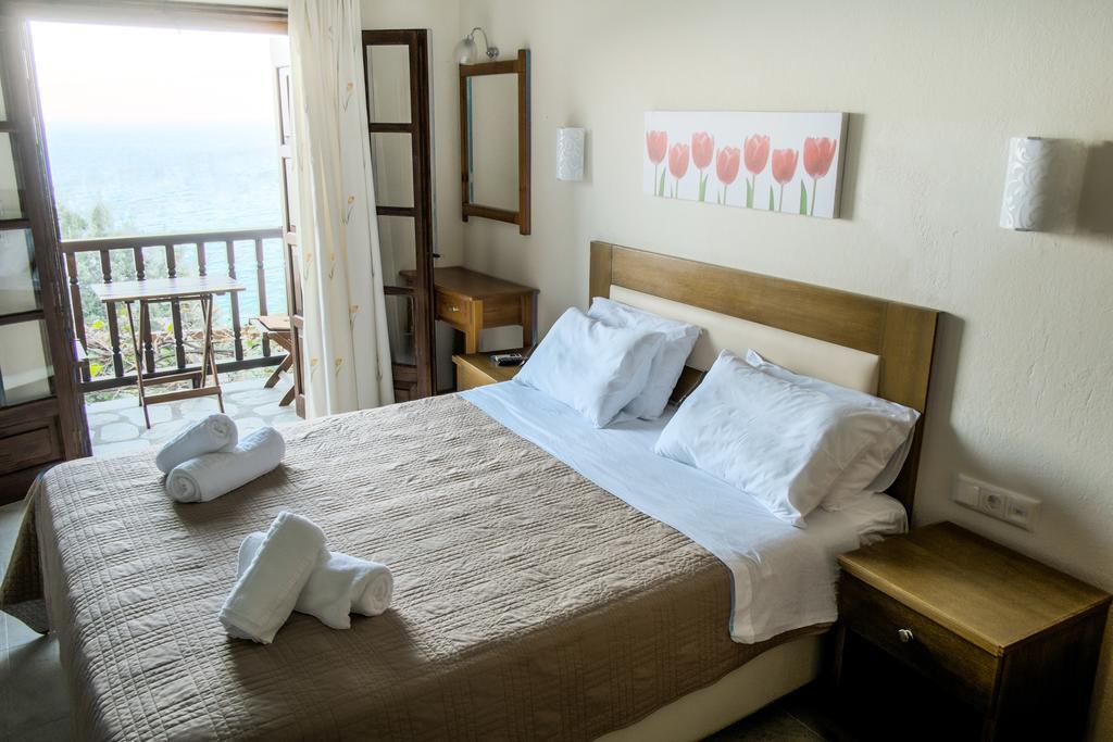 Hotel To Mpalkoni à Chorefton Extérieur photo