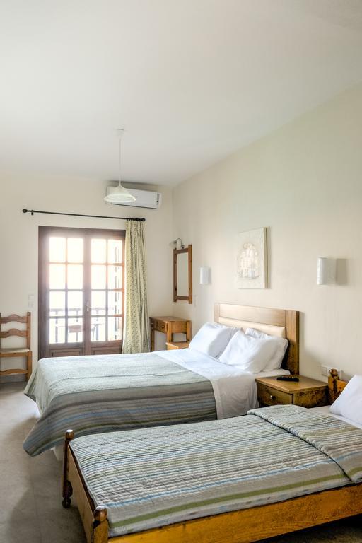 Hotel To Mpalkoni à Chorefton Extérieur photo