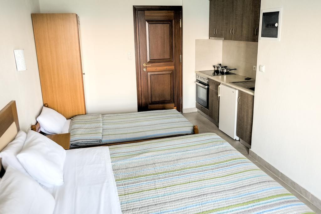 Hotel To Mpalkoni à Chorefton Extérieur photo
