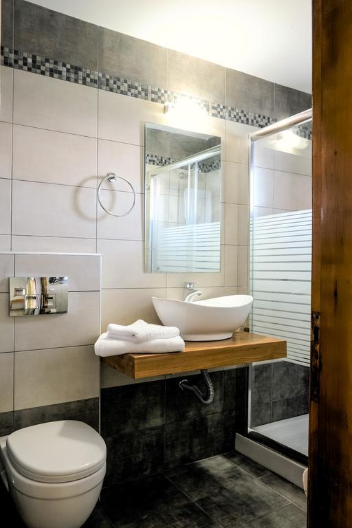 Hotel To Mpalkoni à Chorefton Extérieur photo